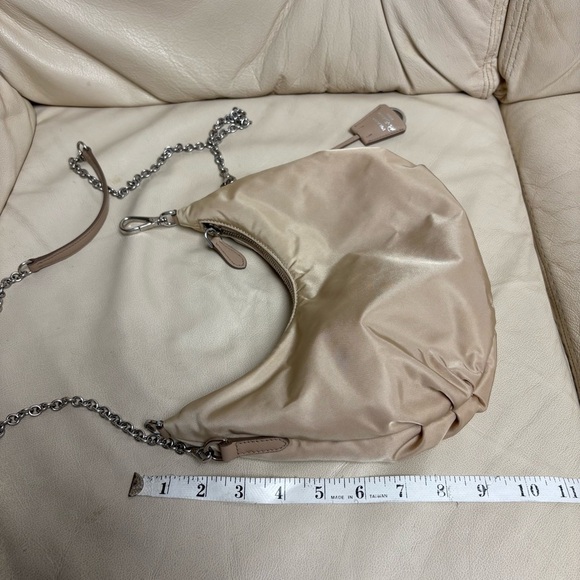 PRADA Re Edition Nylon 2006 Tessuto Beige Small Crescent Moon Bag - Picture 4 of 15